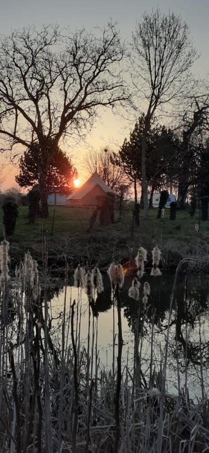 Tente Bell au camping Hautoreille Bannes (Haute-Marne) Exterior foto